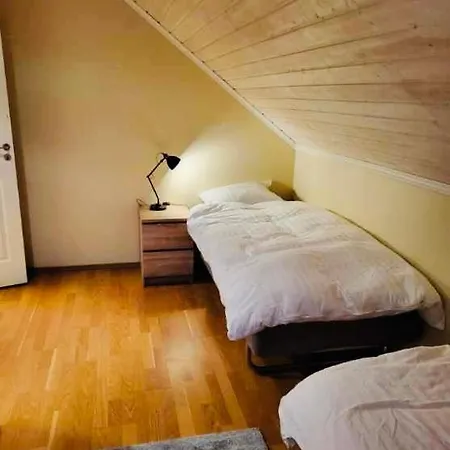Aurora Stay Rooms شقة
