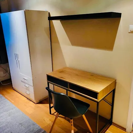 Aurora Stay Rooms شقة ترومسو